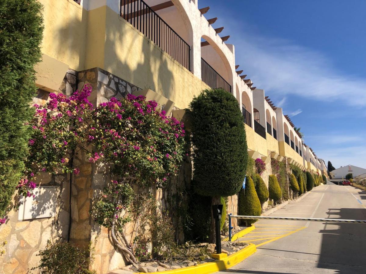 Pool Paradise Calp Exterior foto